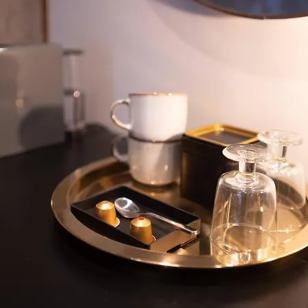 מלון Pedestrian Street Center Of Belgrade - Mini Rooms With Paid Parking