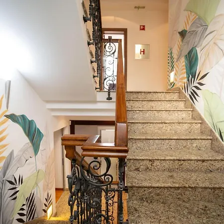 Natali Luxury Suites- Mini Hotel Belgrado