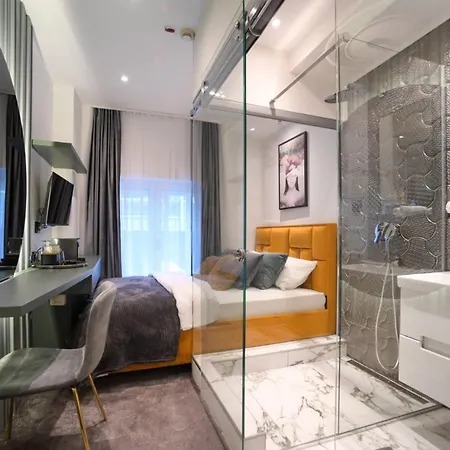 Natali Luxury Suites- Mini Hotel Belgrade