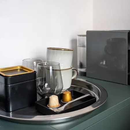 Pedestrian Street Center Of Belgrade - Mini Rooms With Paid Parking Hotel Belgrade