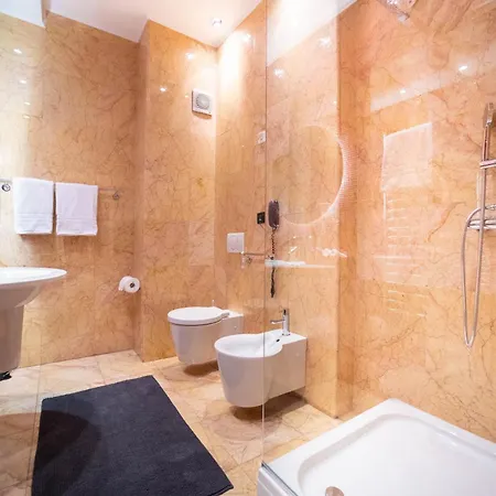 Natali Luxury Suites- Mini Hotel